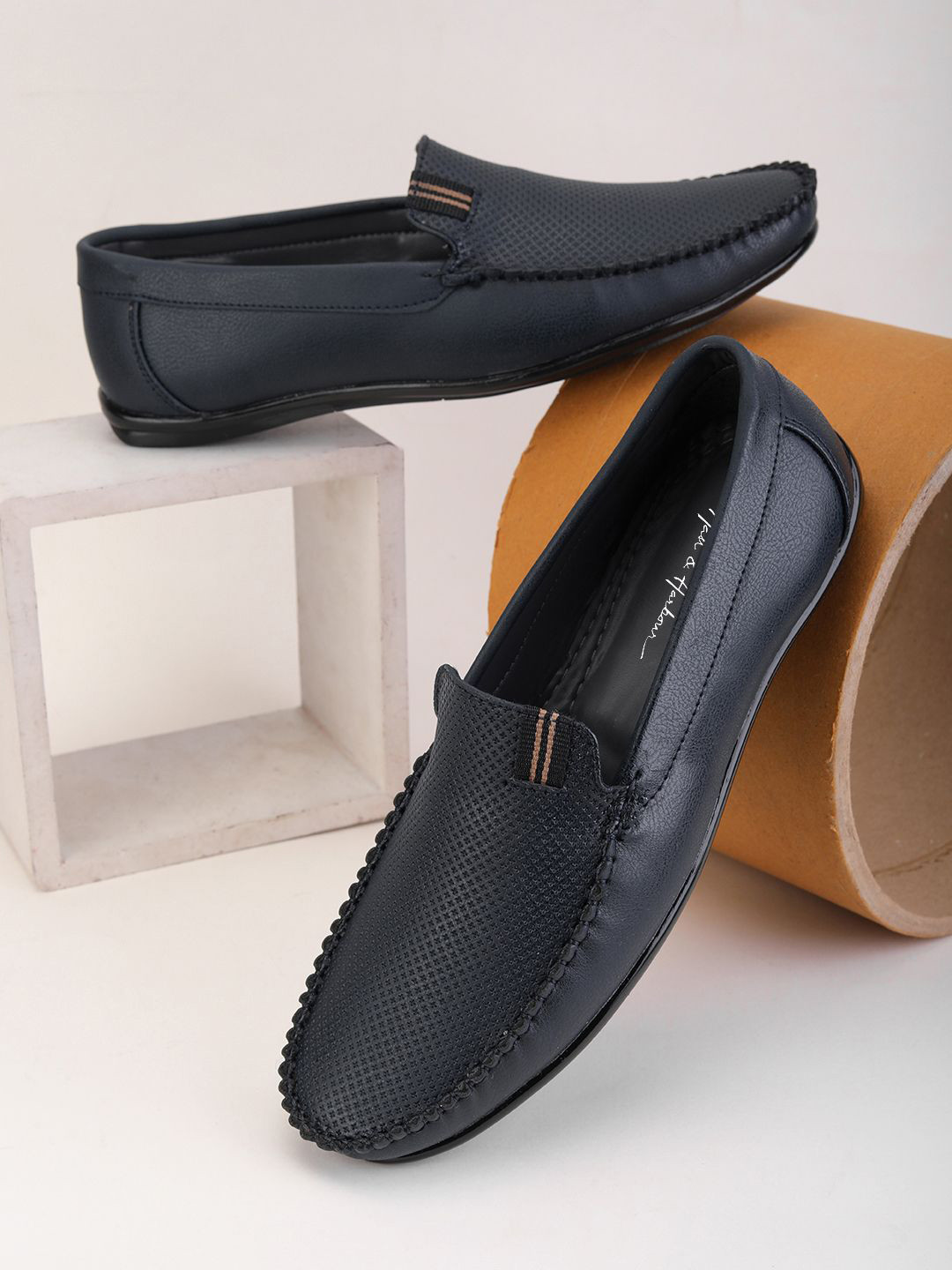 Men's Handmade Soft Sole Casual Low-Cut Round-Toe Slip-On Loafers