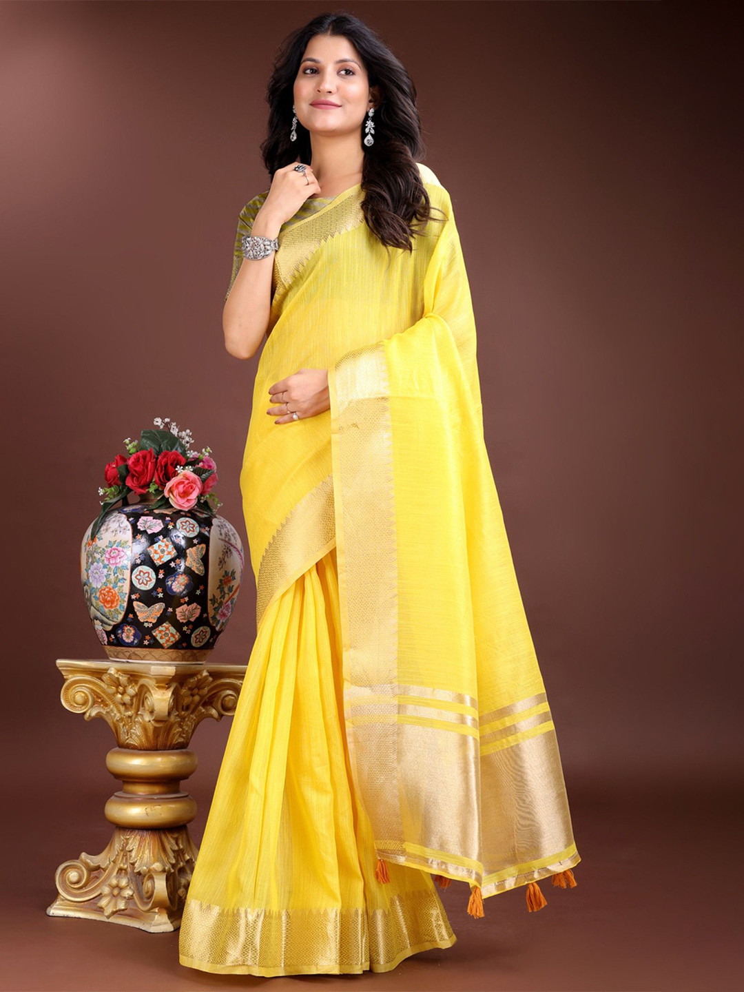 Lemon Yellow Handwoven 300 Count Muslin Saree