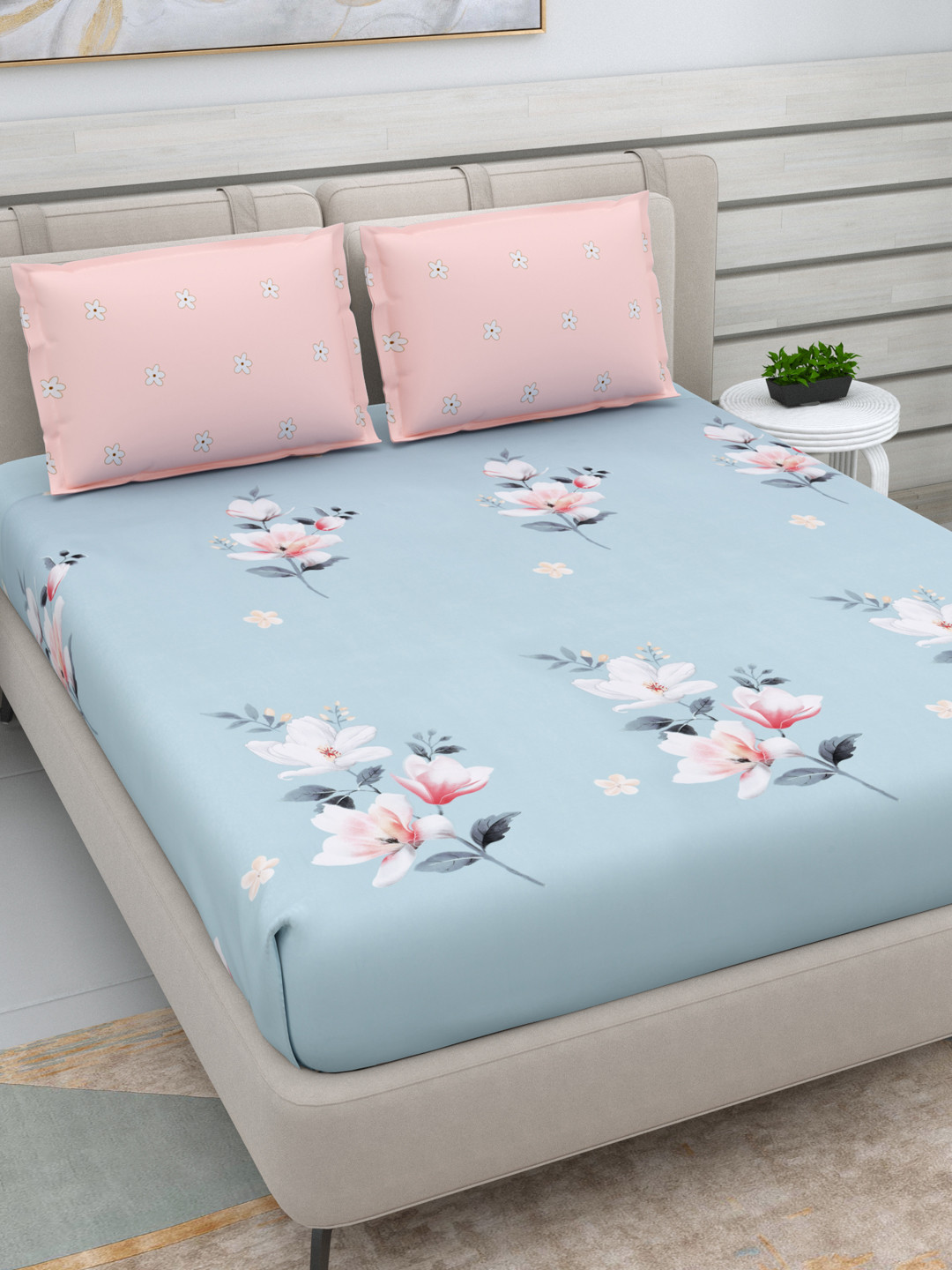 Buy DREAM WEAVERZ Blue & Pink Floral 220 TC King Bedsheet With 2 Pillow