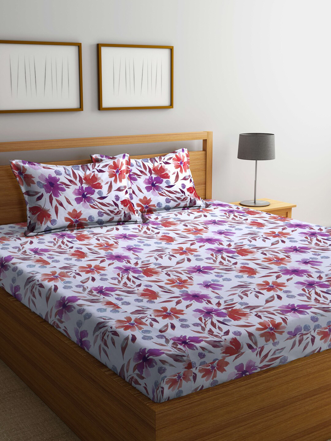 Buy BOMBAY DYEING White & Purple Floral 120 TC King Bedsheet With 2