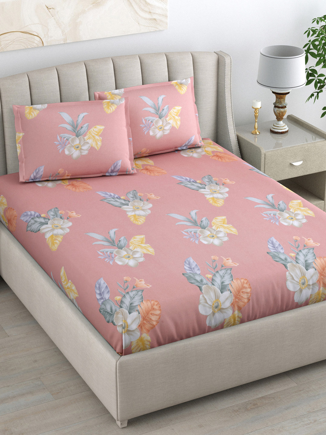 Buy DREAM WEAVERZ Pink Floral 220 TC Glazed Cotton King Bedsheet With 2