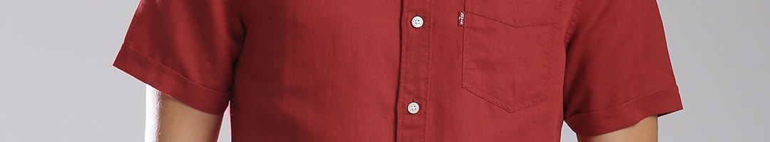 Buy Levis Men Red Solid Casual Shirt - Shirts for Men 2030068 | Myntra