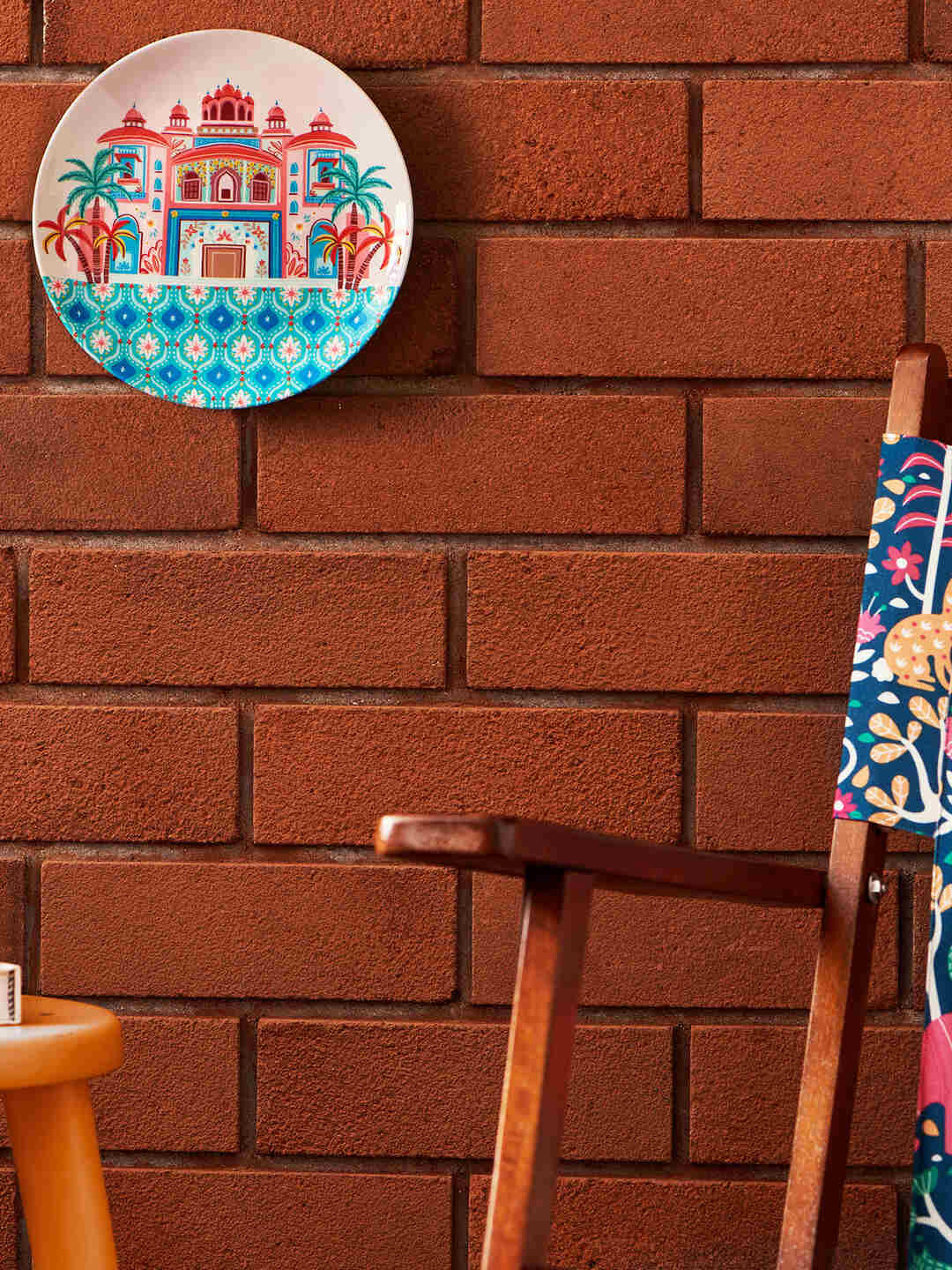 Buy Chumbak Blue Ceramic Wall Plate Wall Decor for Unisex 20301982