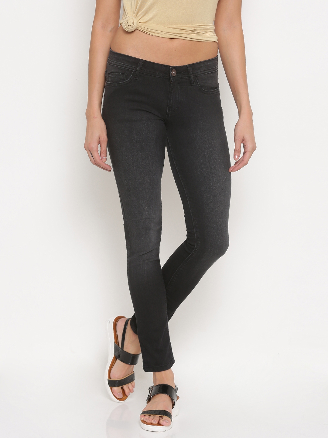 black stretchable jeans