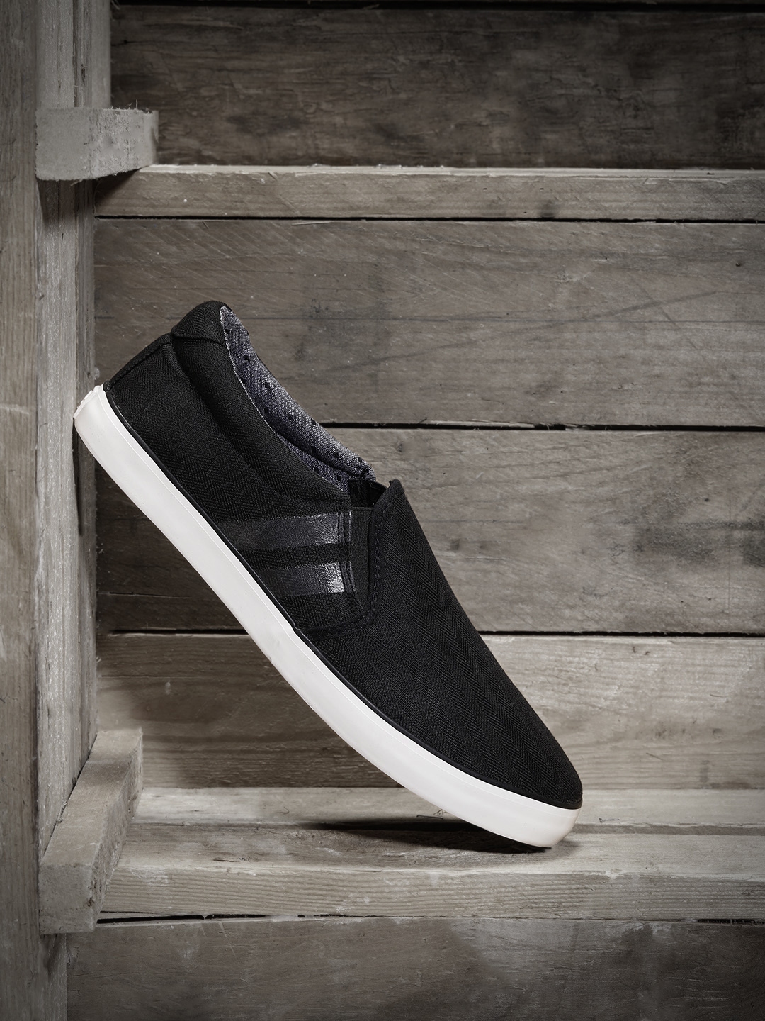 Roadster clearance black shoes