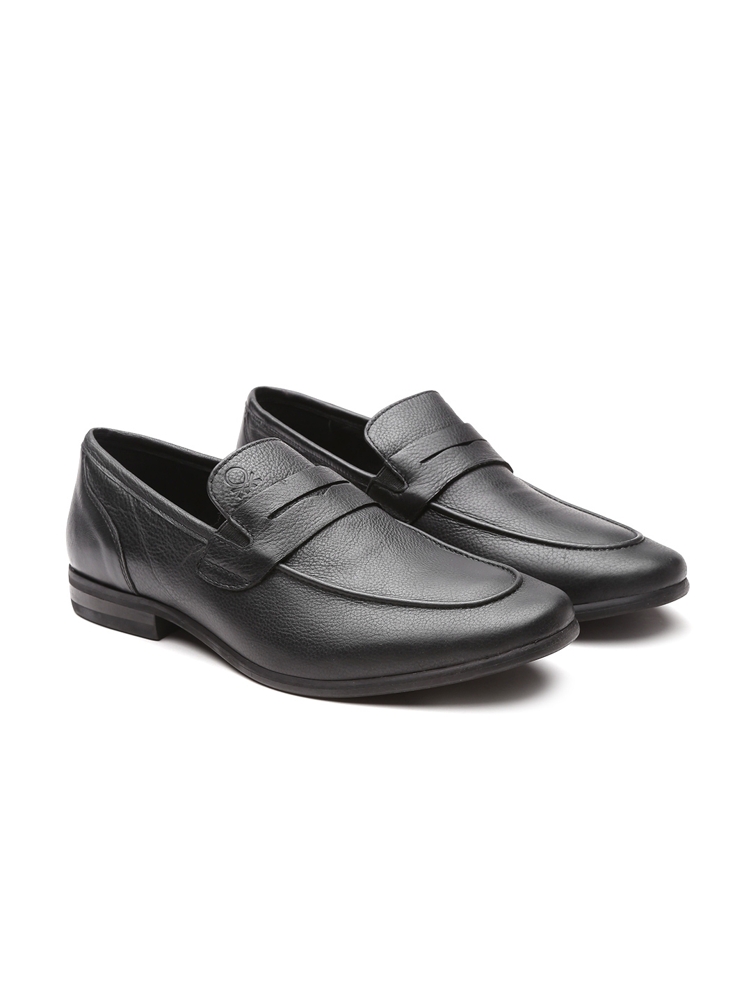 benetton slip ons