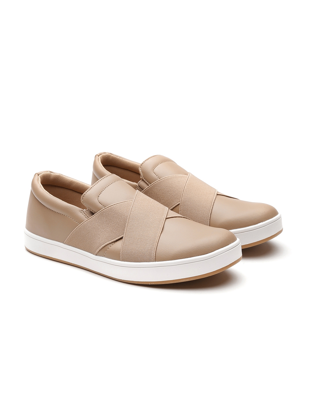 benetton slip ons