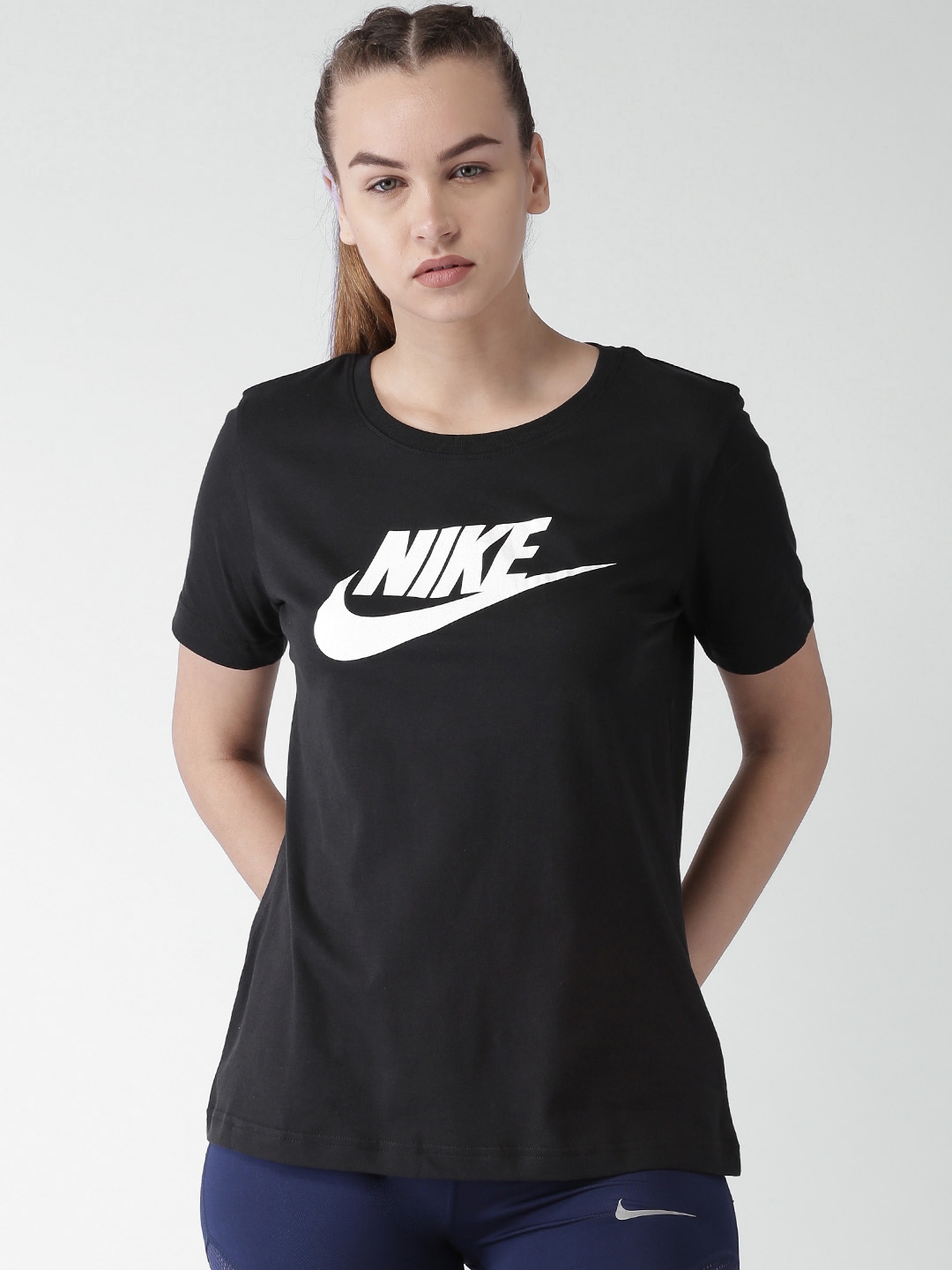 t shirts printed with logo