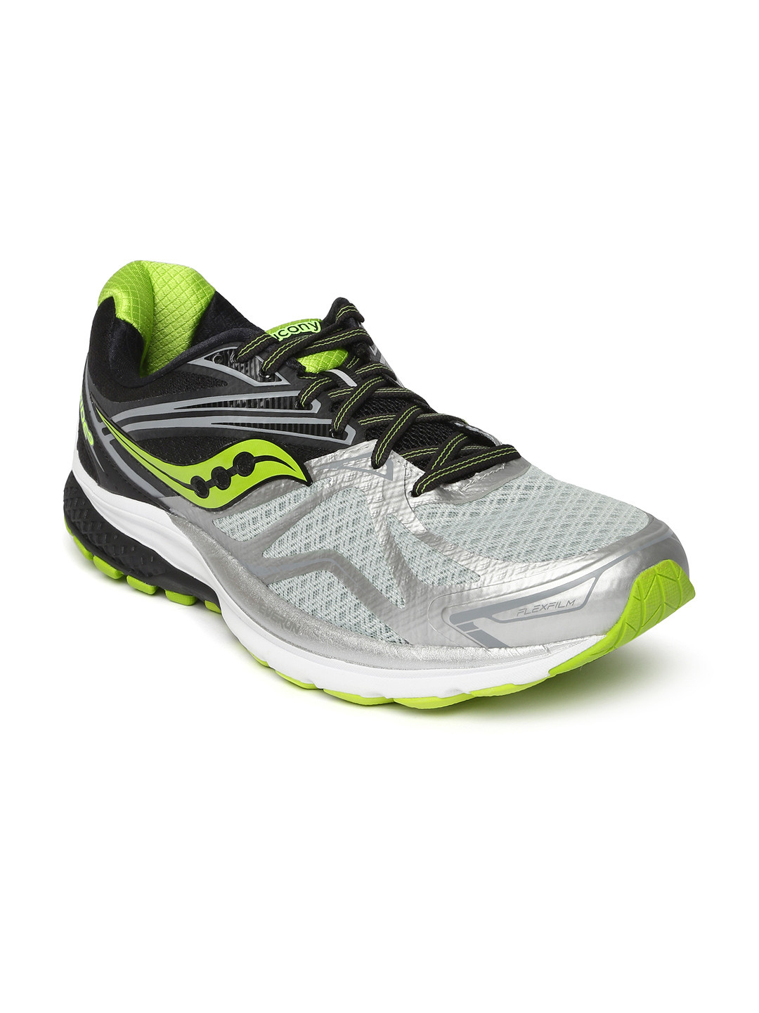 saucony myntra
