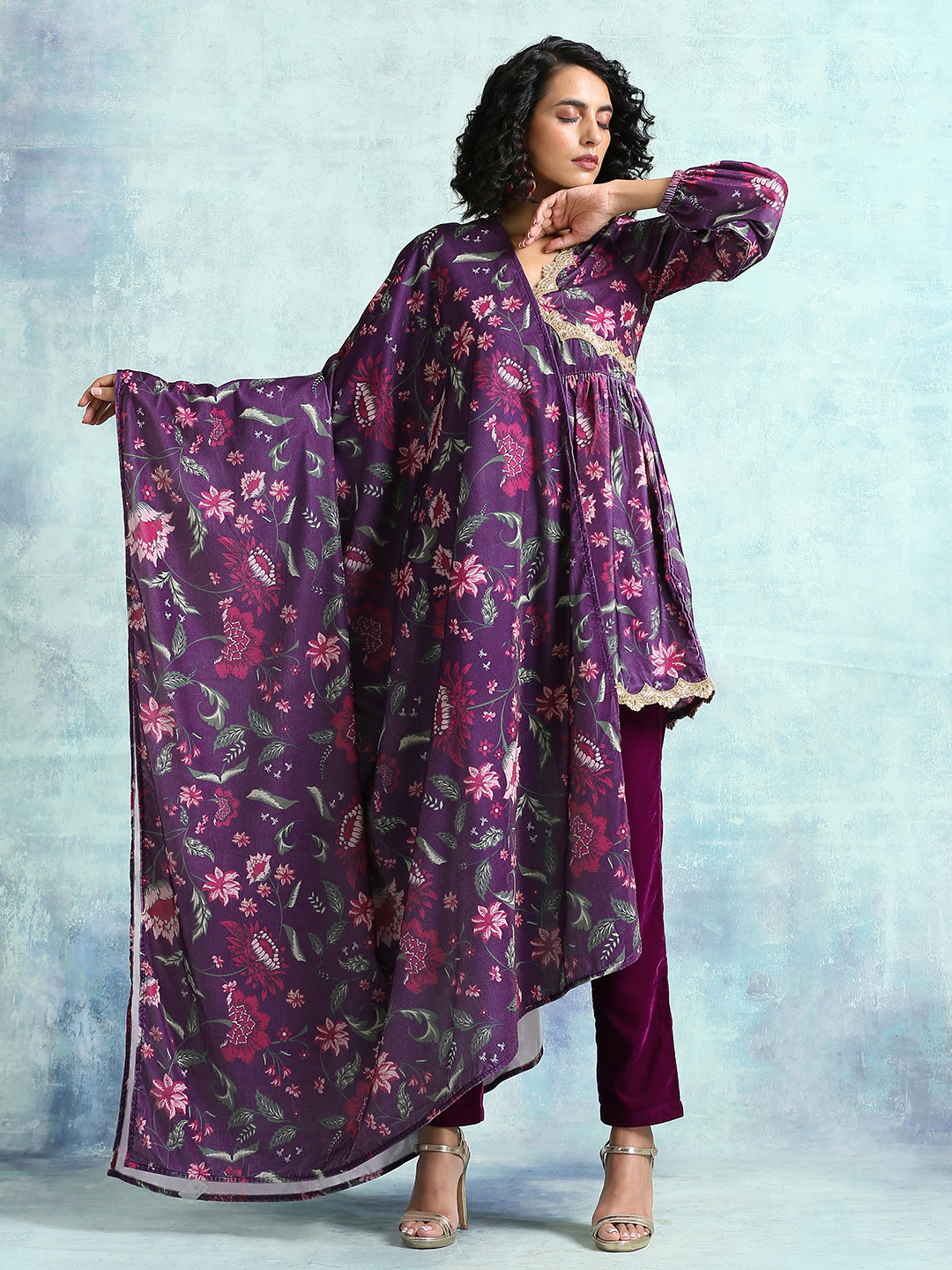 shawl for purple dress