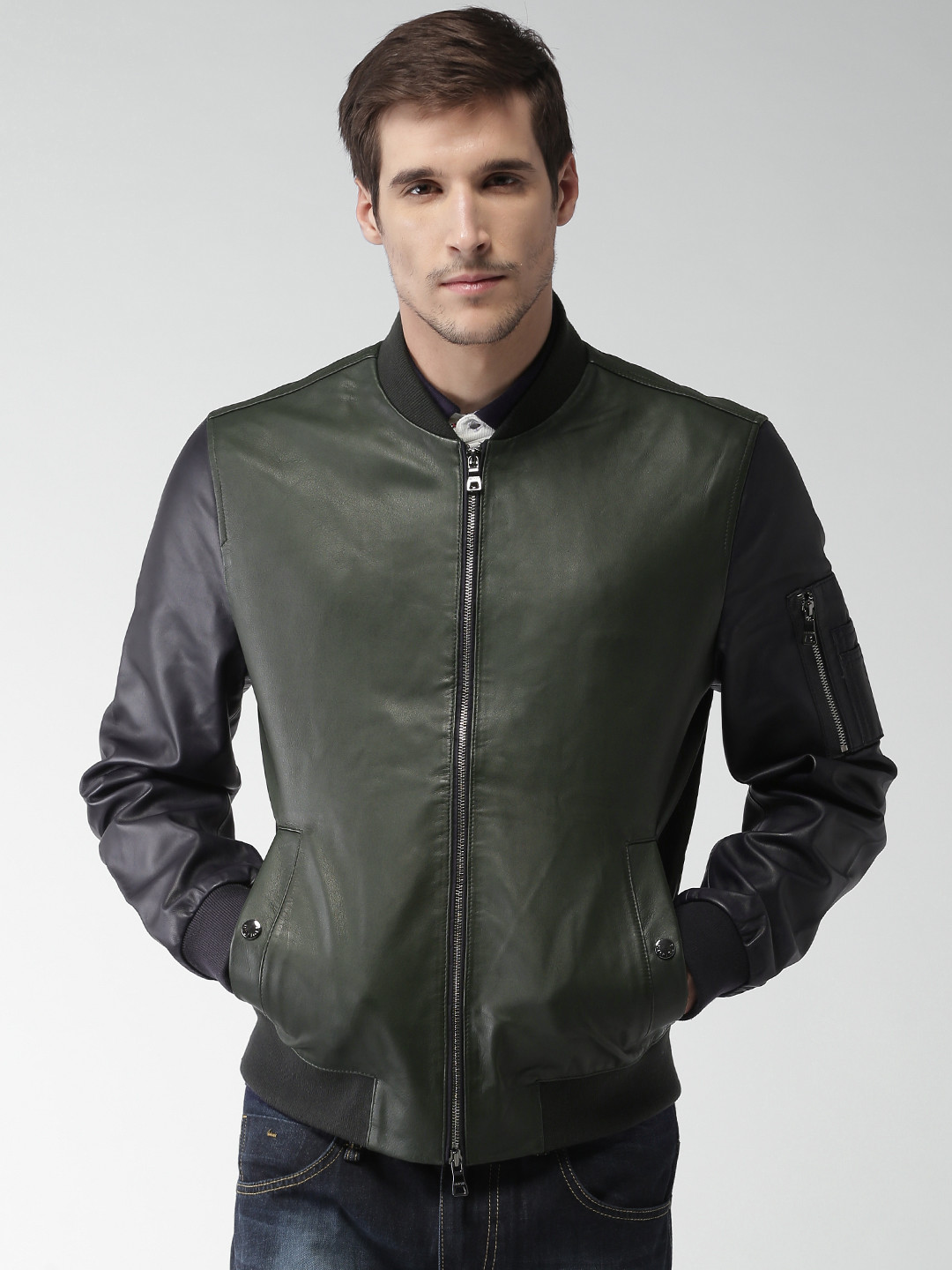 Buy Tommy Hilfiger Men Green Solid Leather Jacket - Jackets for Men 2050262 | Myntra