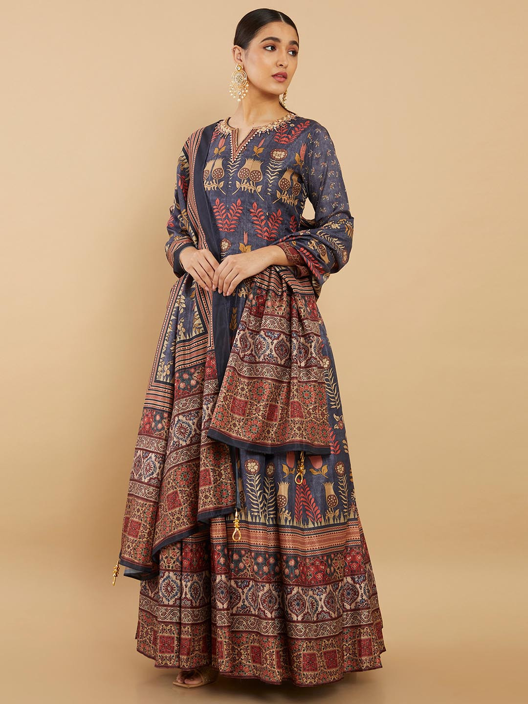 Buy Soch Women Navy Blue Ethnic Motifs Printed Kurta & Leggings With