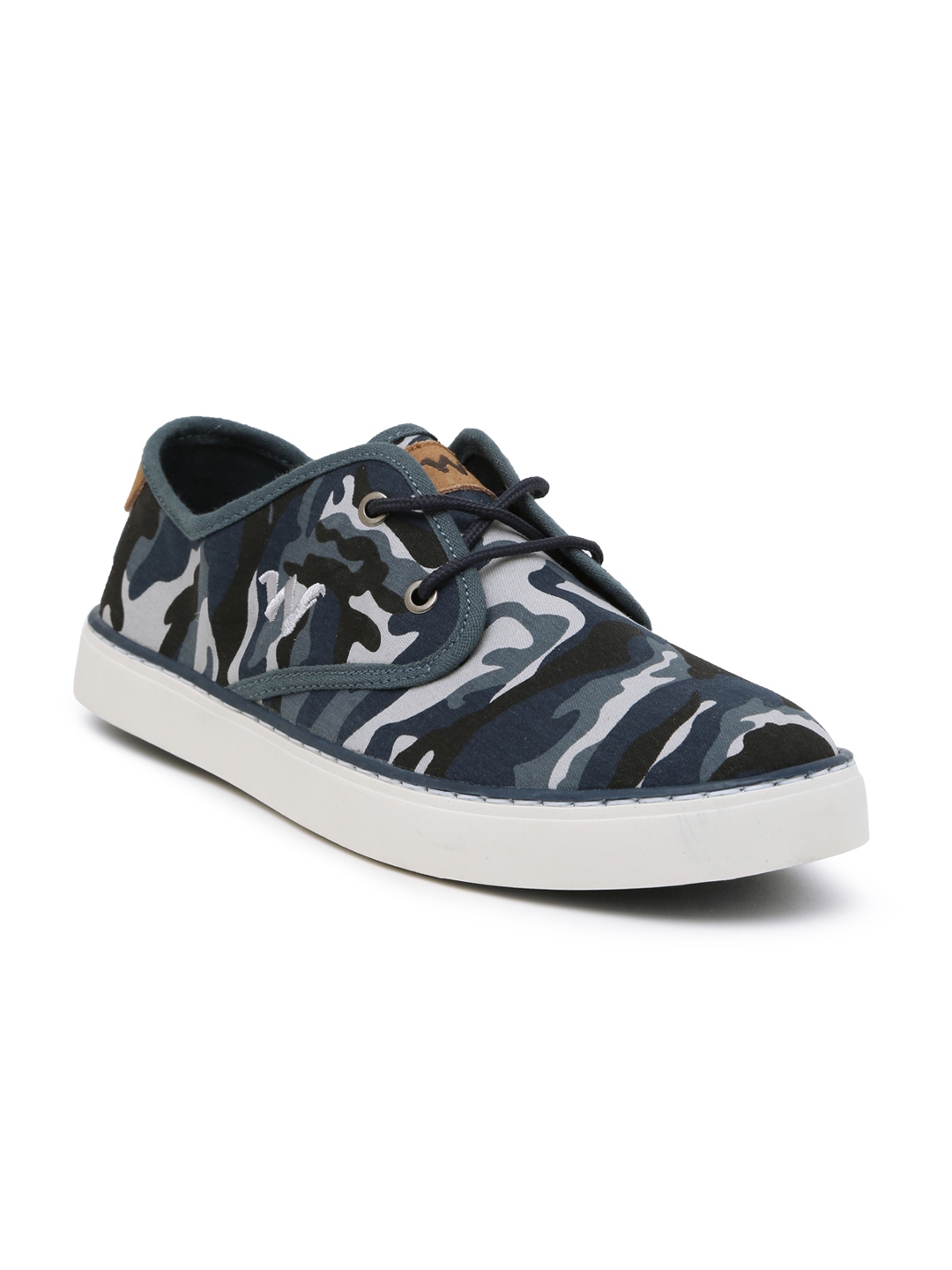 wildcraft olive green shoes