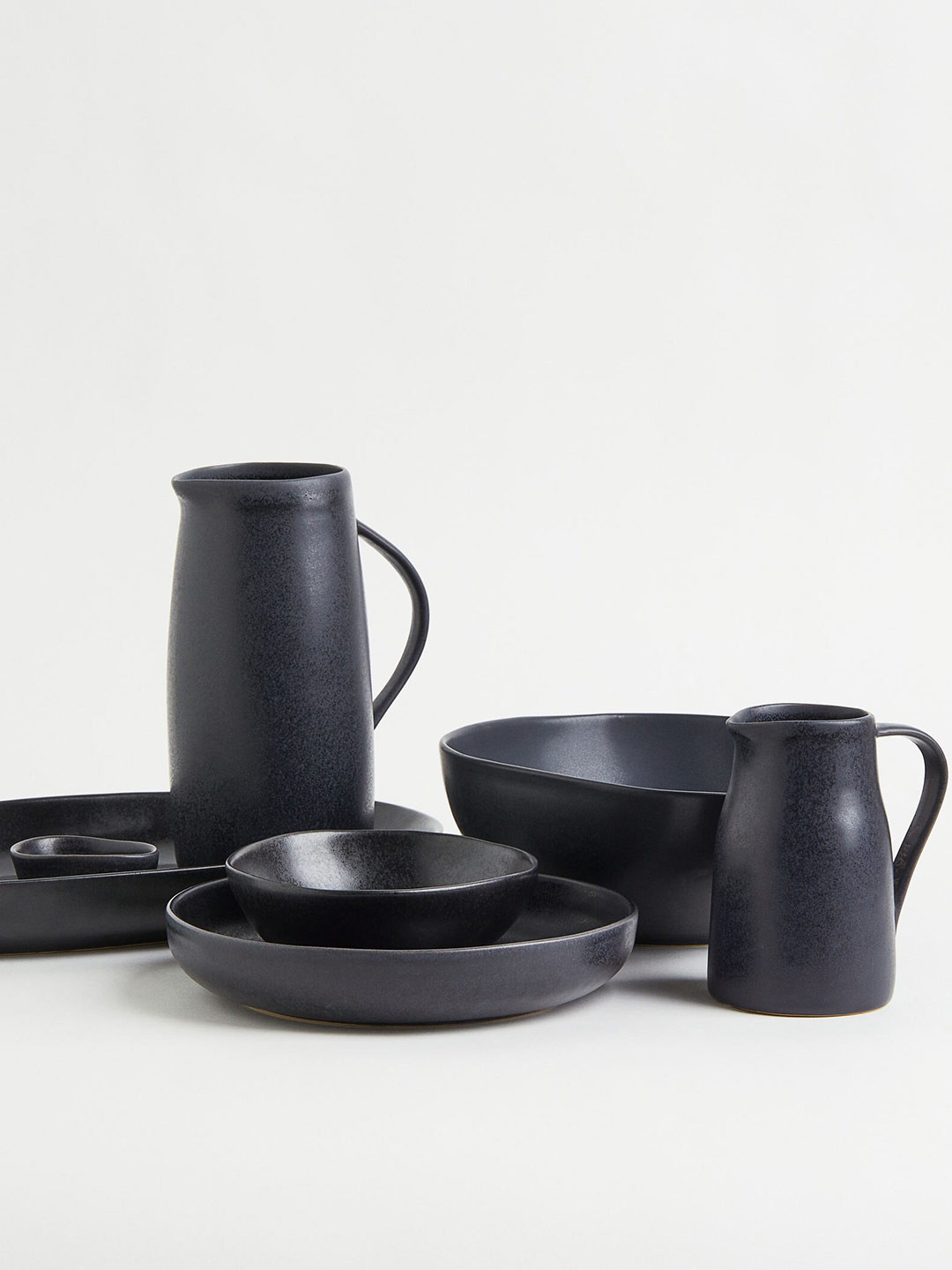 Buy H&M Grey Deep Stoneware Plate Dinnerware for Unisex 20530776 Myntra