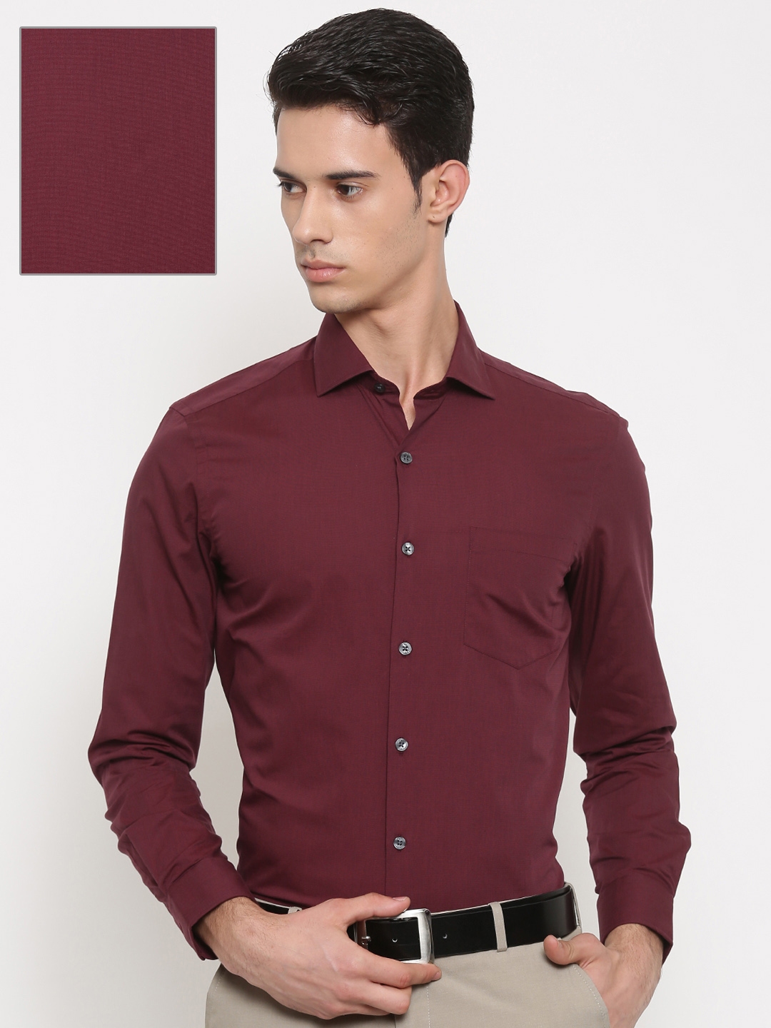 Buy Urbana Men Maroon Tailored Fit Solid Formal Shirt - Shirts for Men ...
