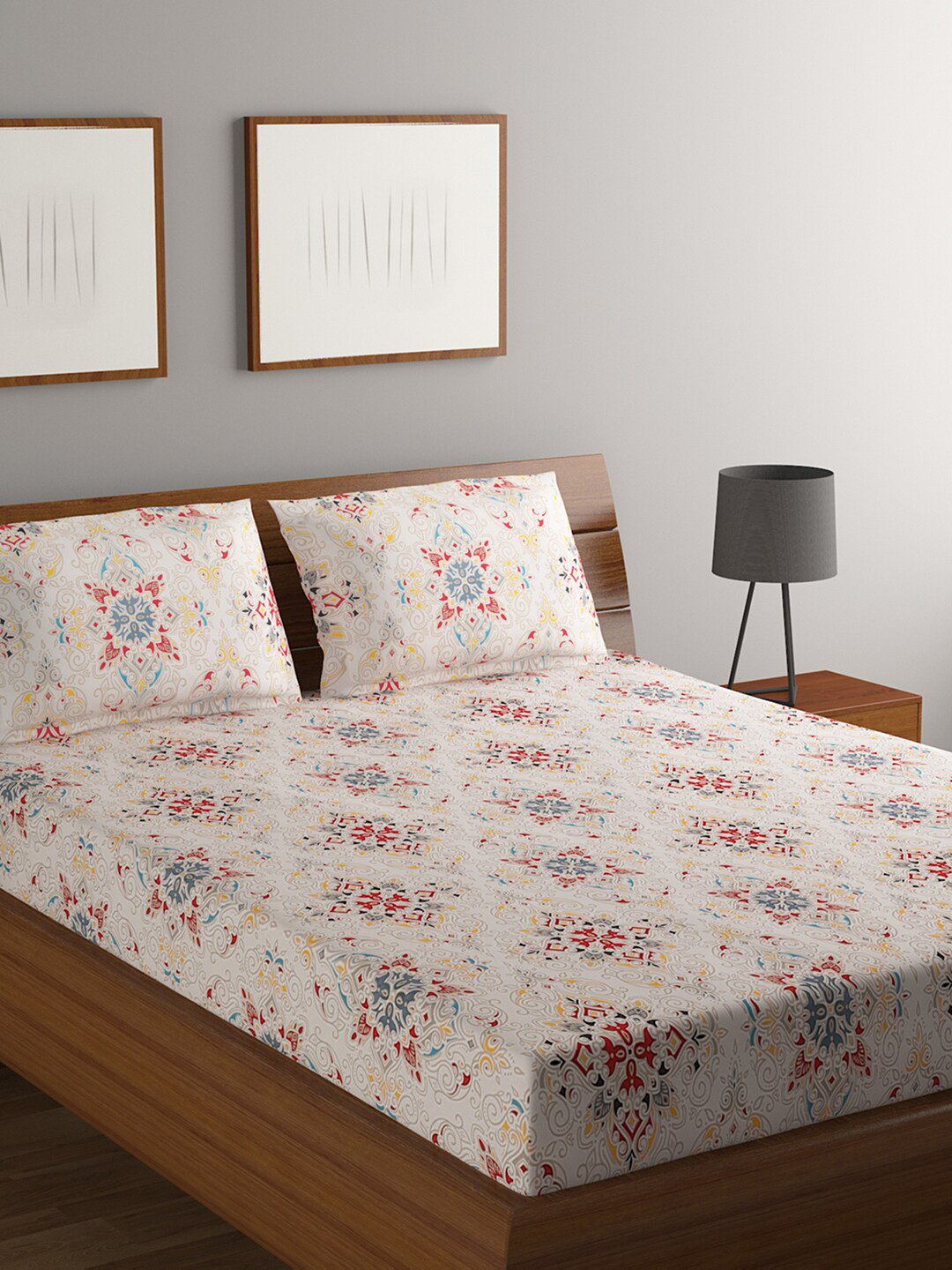 Buy BOMBAY DYEING White & Red Ethnic Motifs 180 TC Pure Cotton King