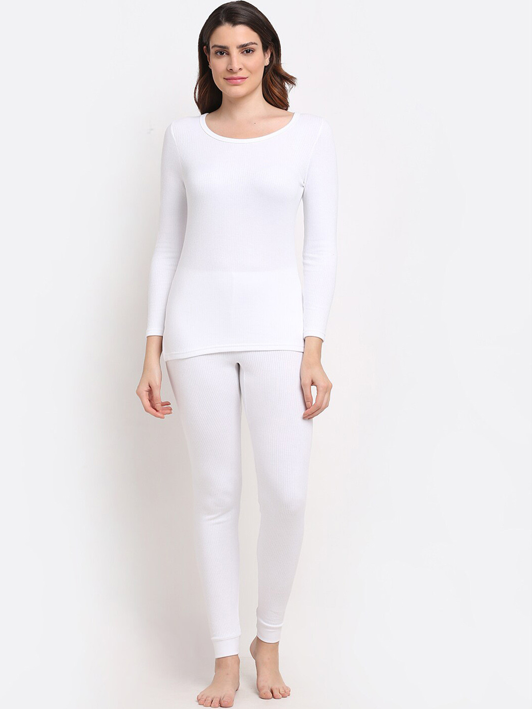 Buy Aerowarm Women White Solid Thermal Top & Bottom Thermal Set for