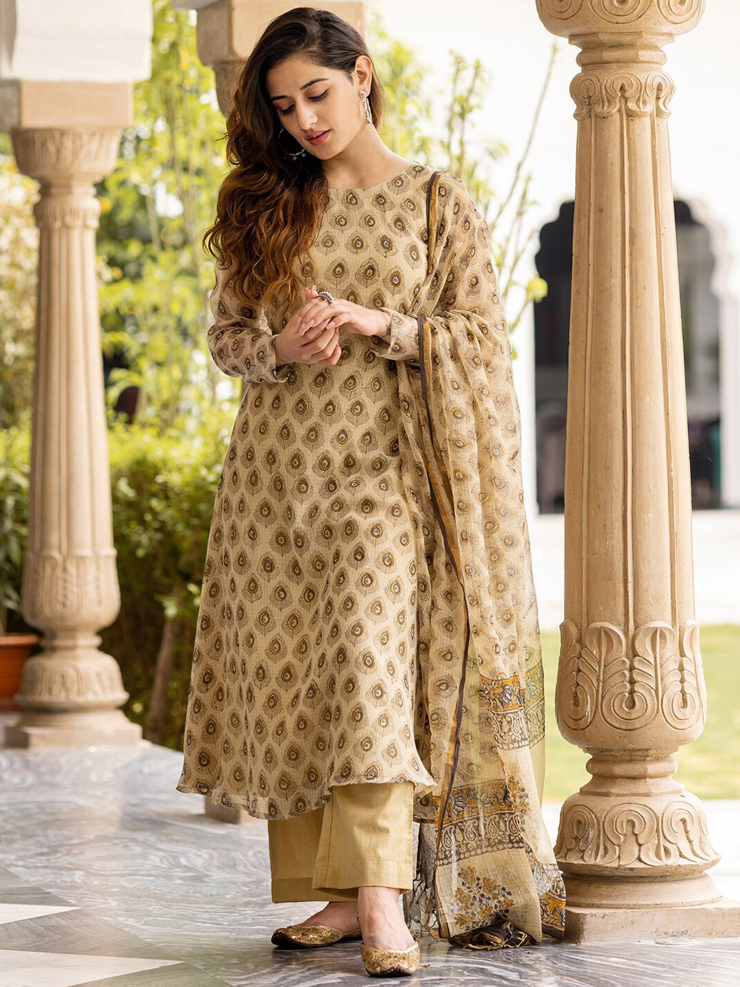 Ambraee kurti Clearance