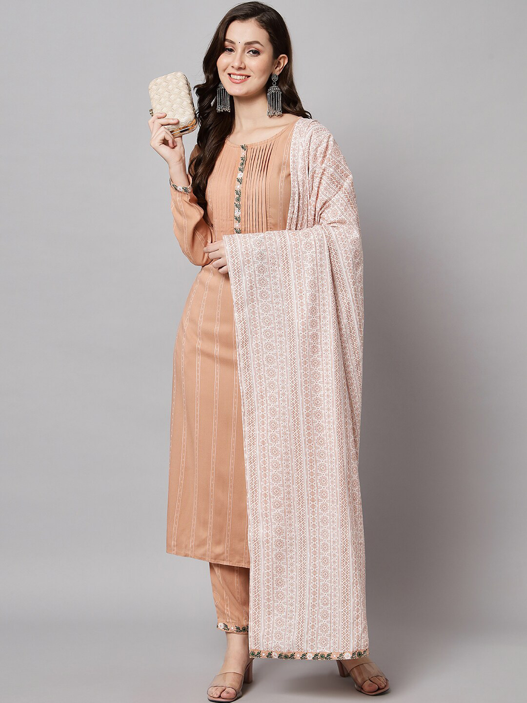 Brown - Thread Buti Work Cotton Plain Kurta Set (Set of 2) 05
