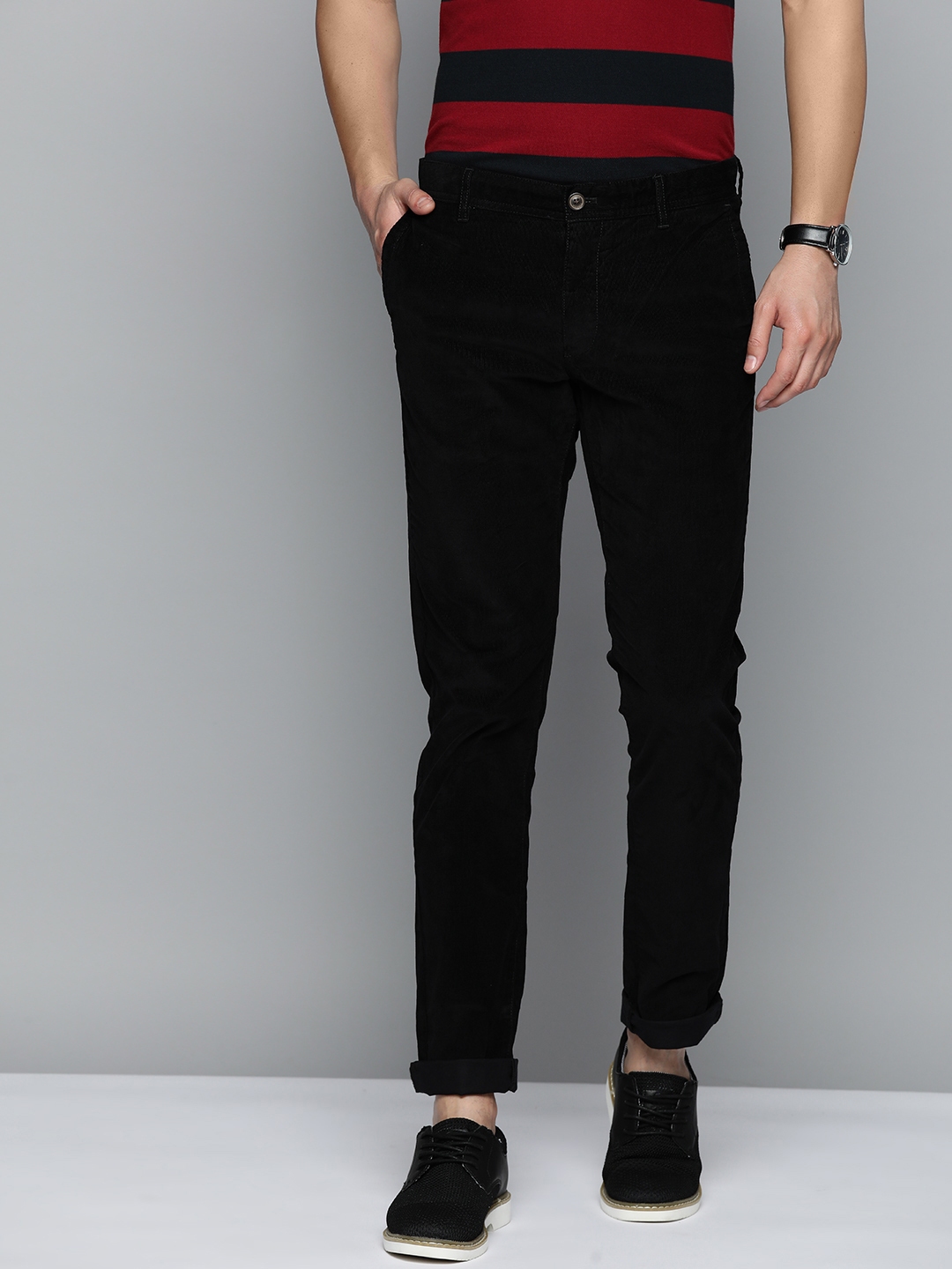 Buy Indian Terrain Men Brooklyn Slim Fit Corduroy Trousers - Trousers ...