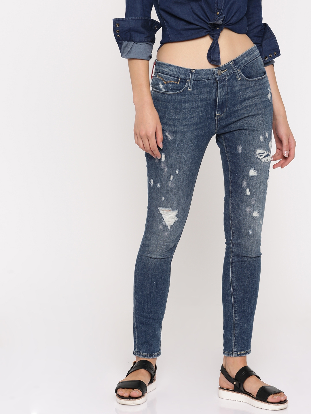 Buy Levis Women Blue Skinny Fit Mid Rise Mildly Distressed Stretchable ...