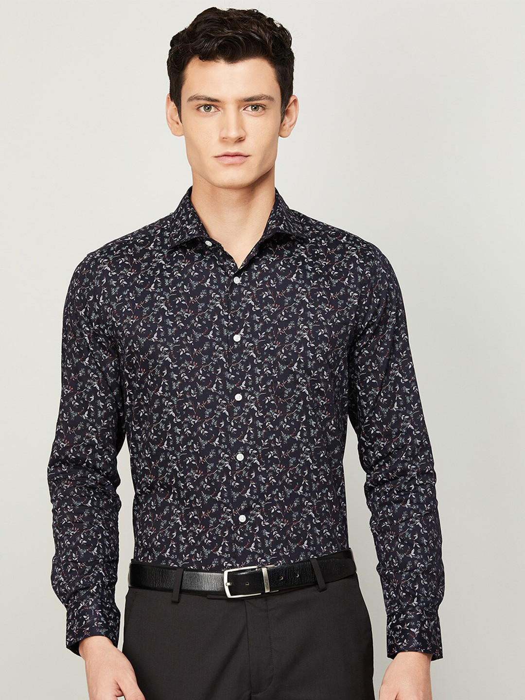 Men's Navy Blue Comfort Floral Printed Casual Shirt main image 1