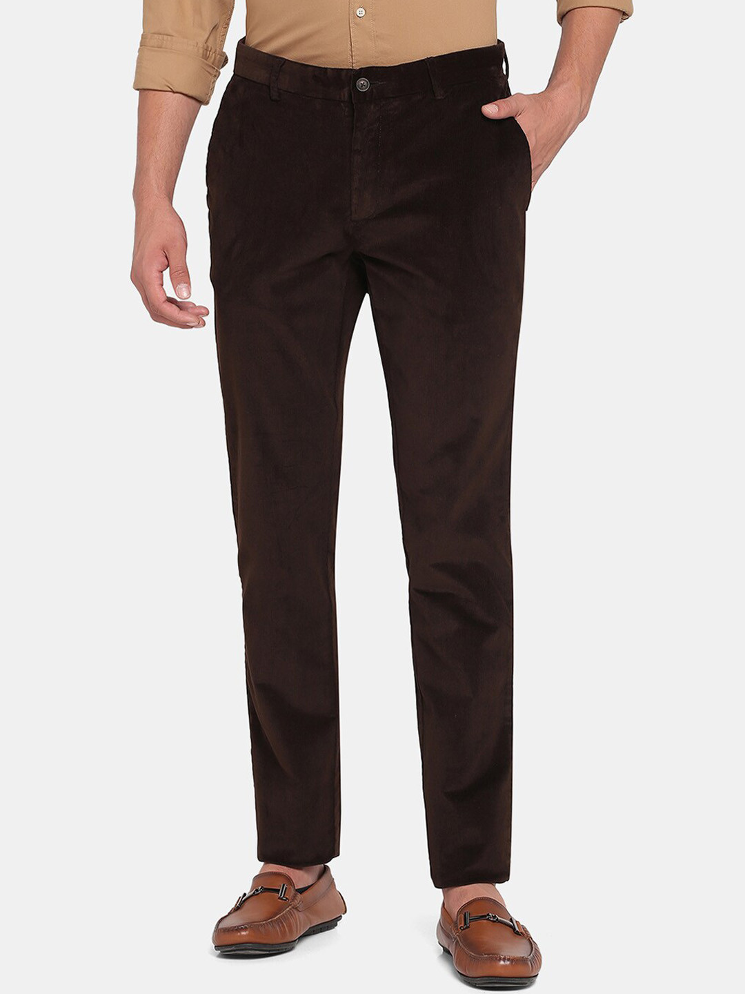Men's Brown Comfort Slim Fit Low-Rise Solid Cotton Trousers main image 0