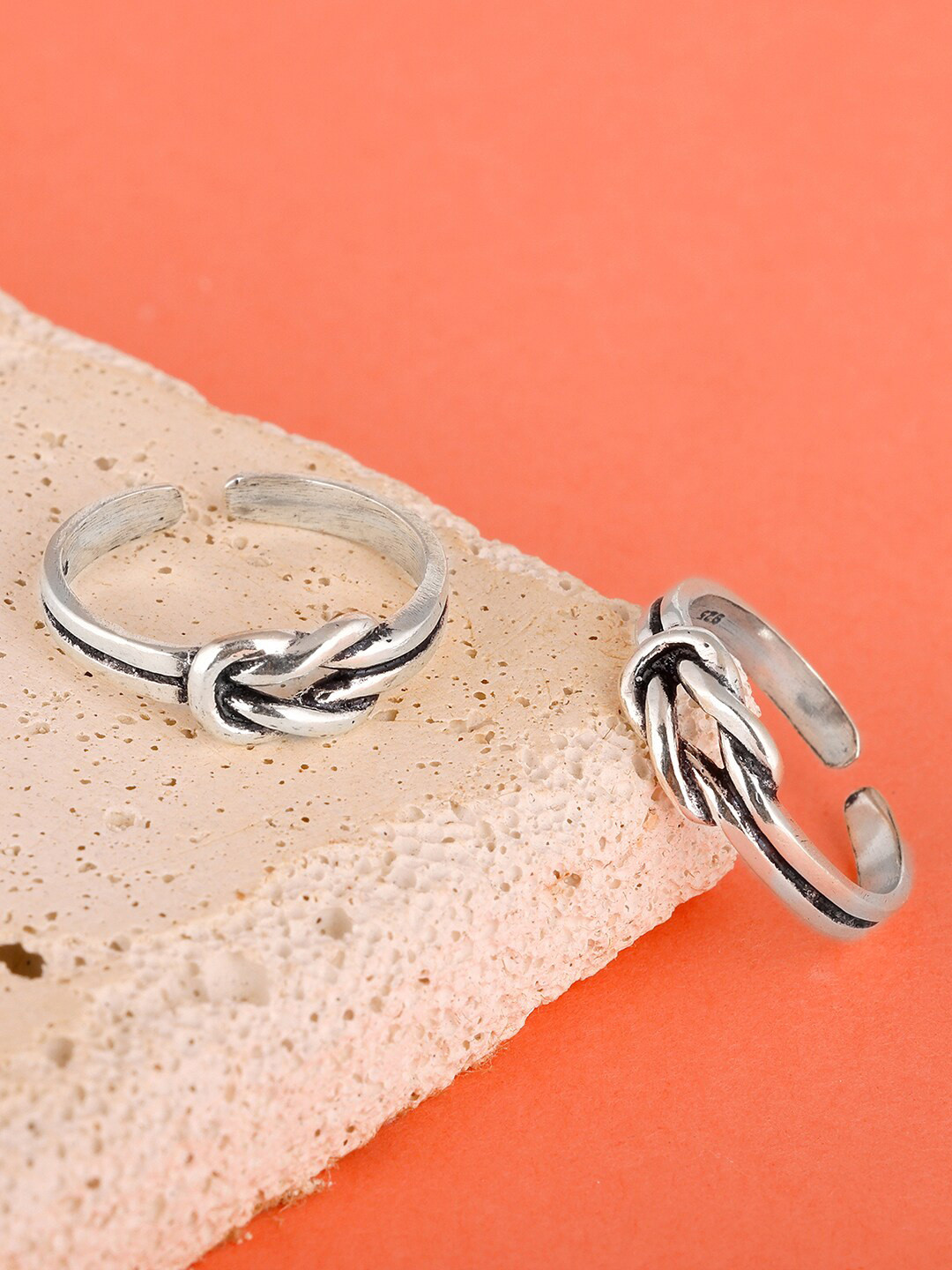 Buy GIVA Silver Plated Oxidised Sterling Silver Toe Rings Toe Rings
