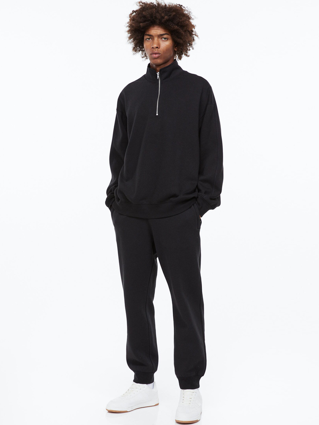 Buy H&M Men Black THERMOLITE Relaxed Fit Joggers Trousers for Men