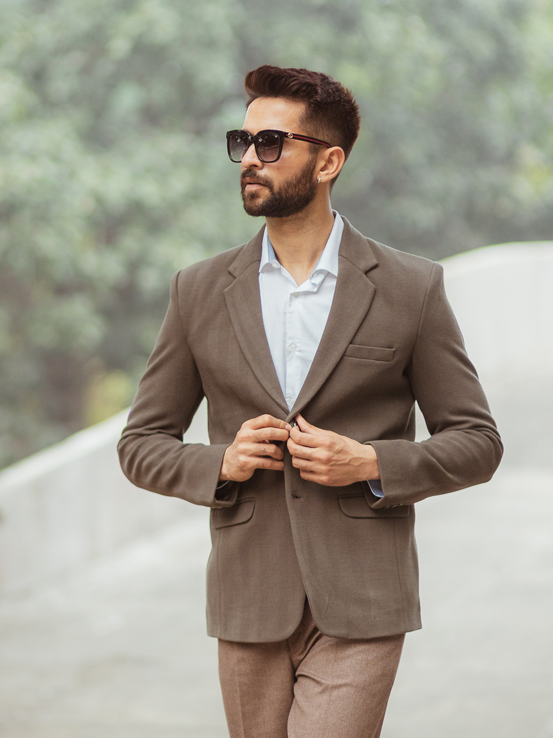 Men's Mauve Solid Single Breasted Blazer