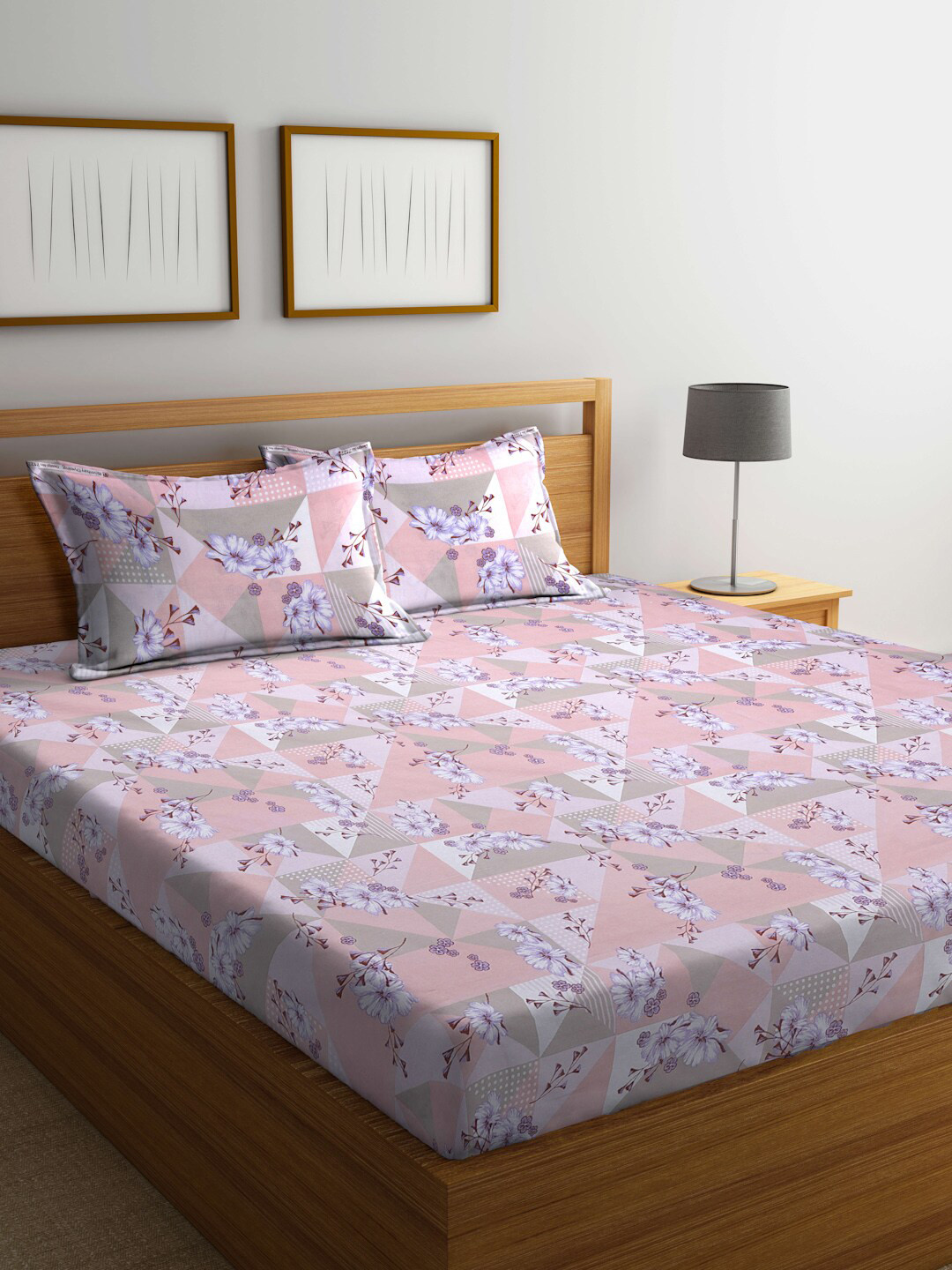 Buy BOMBAY DYEING Pink & Purple Floral Cotton 120 TC King Bedsheet With