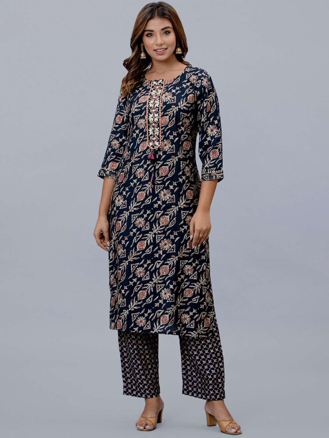 Women Floral embroidered Pure Cotton round_neck blue Kurta Trouser Set