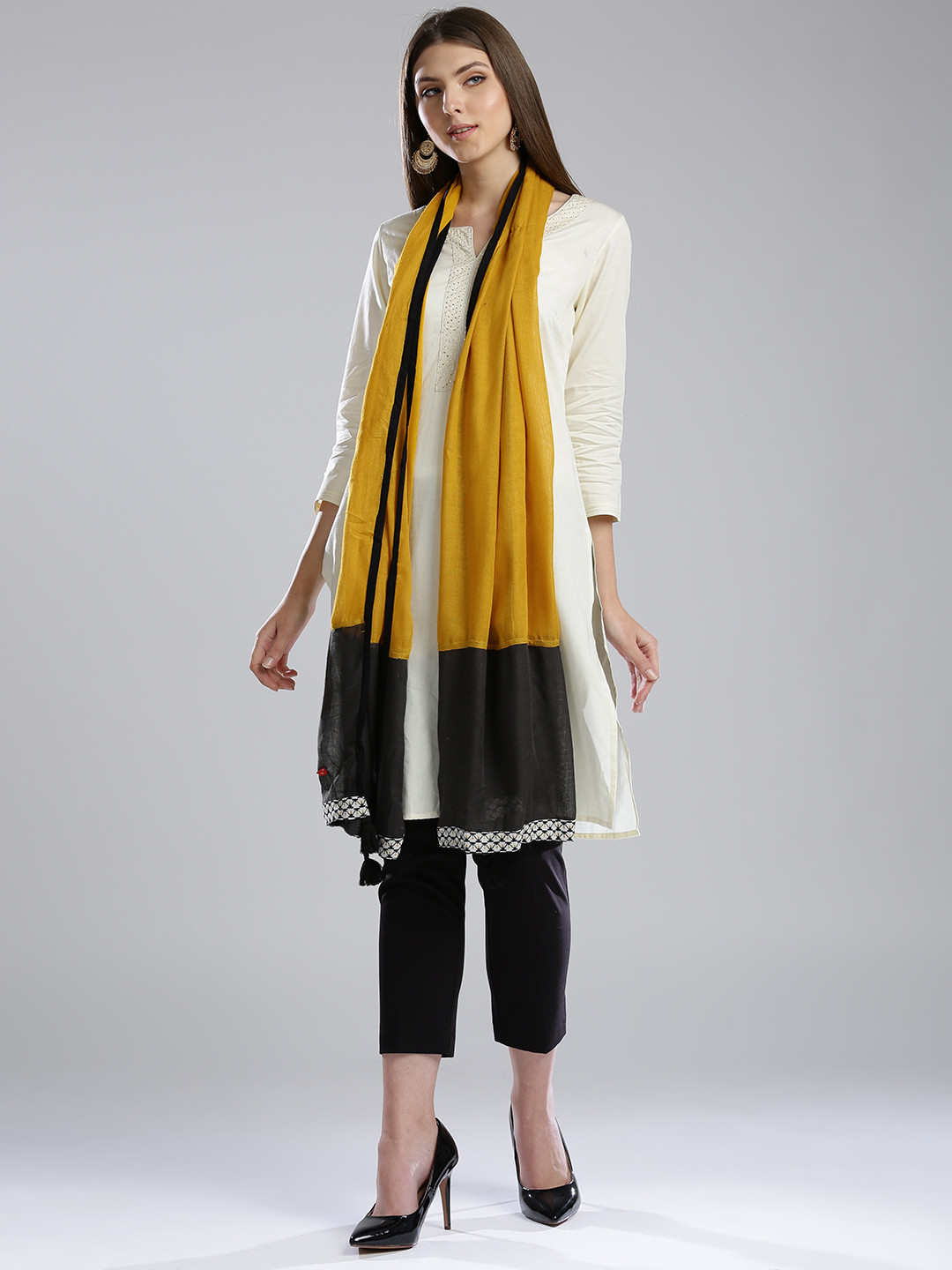 Mustard Yellow Printed Mulmul Dupatta
