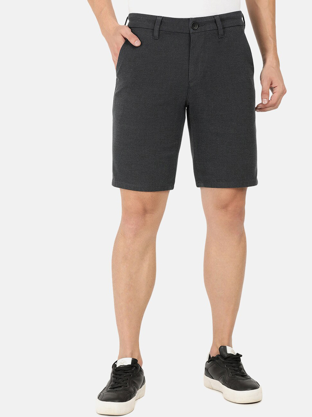 Buy EVERBLUE Men Charcoal Grey Mid Rise Shorts Cross Pocket Mid Rise