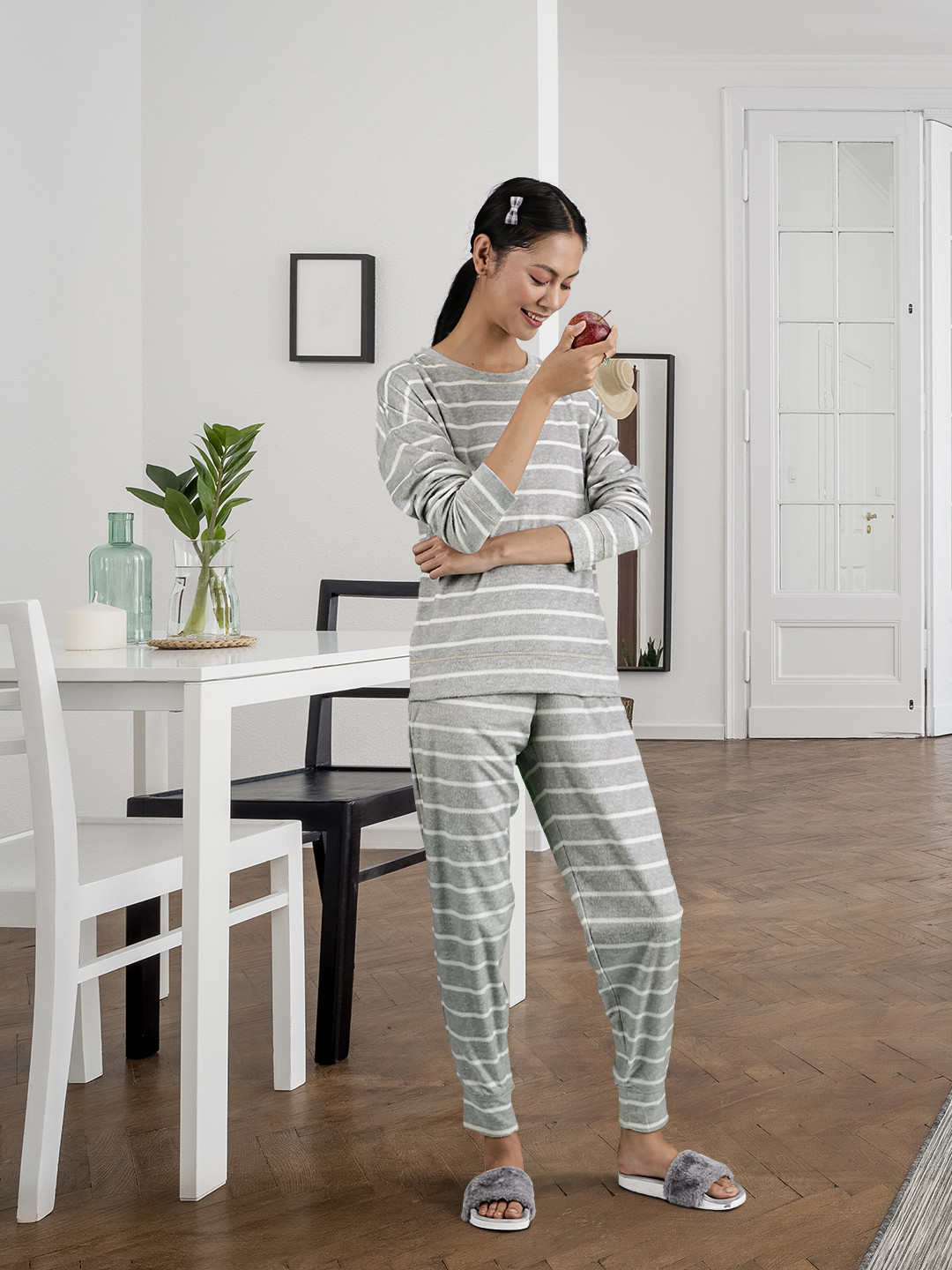 Women Green & Off-White Striped Night Suit Set