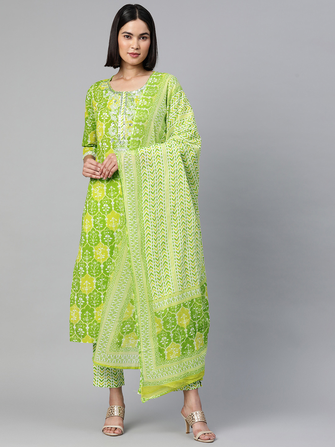 Women's Green Printed Thread Work Sequinned Kurta Set