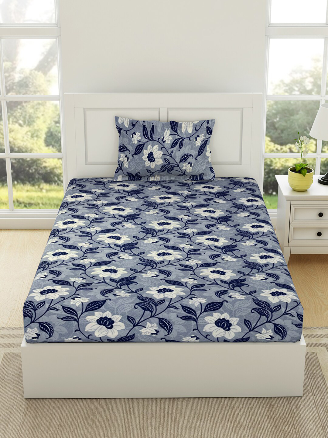 Buy Welspun Assorted Floral 144 TC Flow Cotton Single Bedsheet With 1