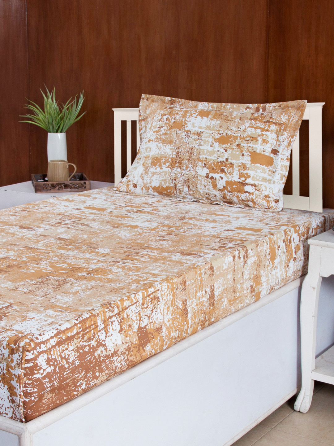 Buy House This Beige Cotton 210 TC Fine Single Bedsheet With 1 Pillow