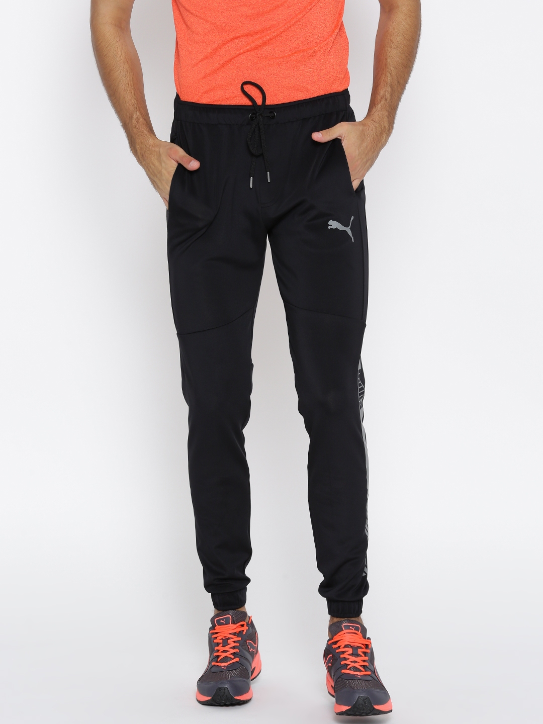 puma black joggers men
