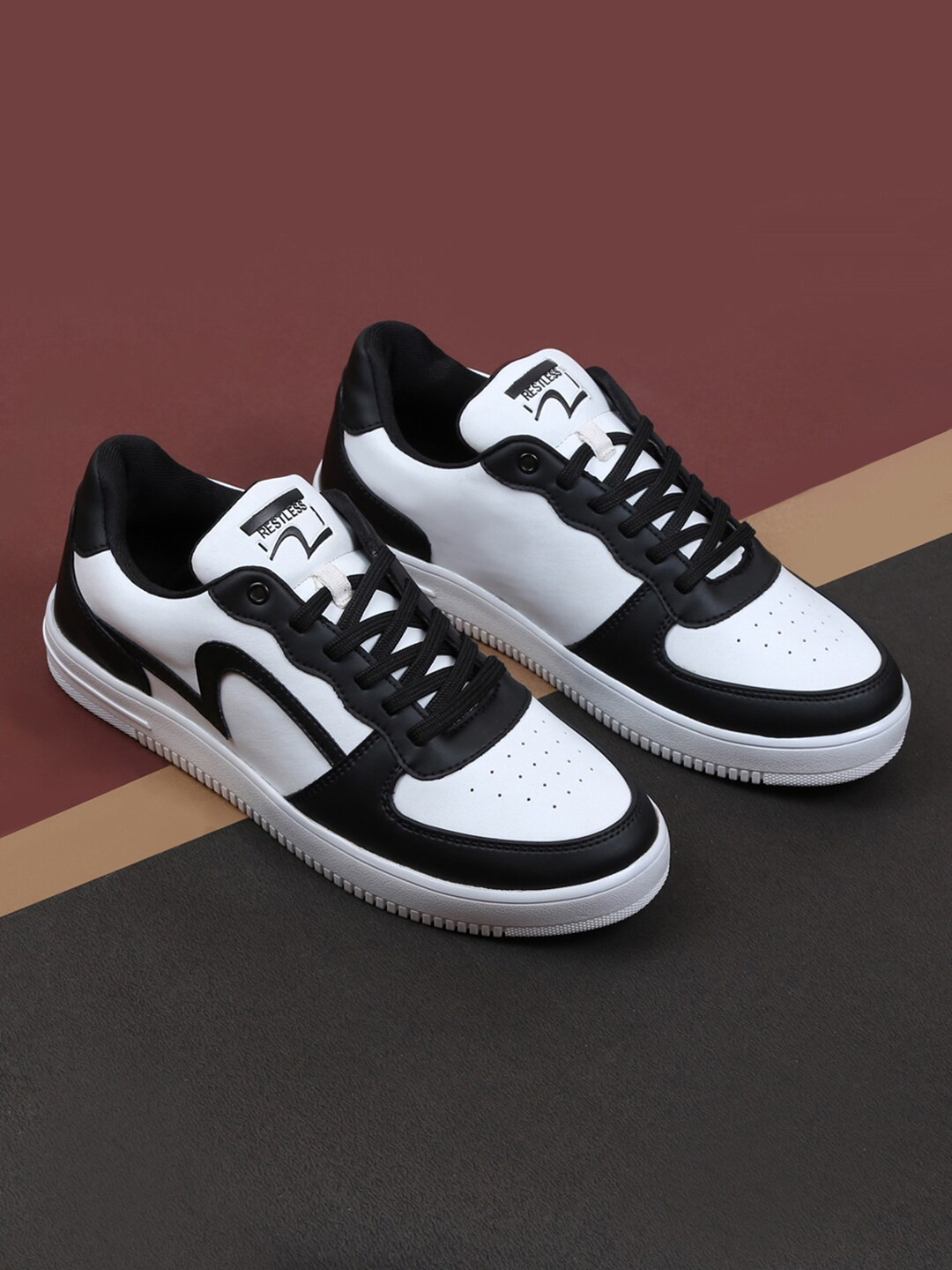 spykar running shoes