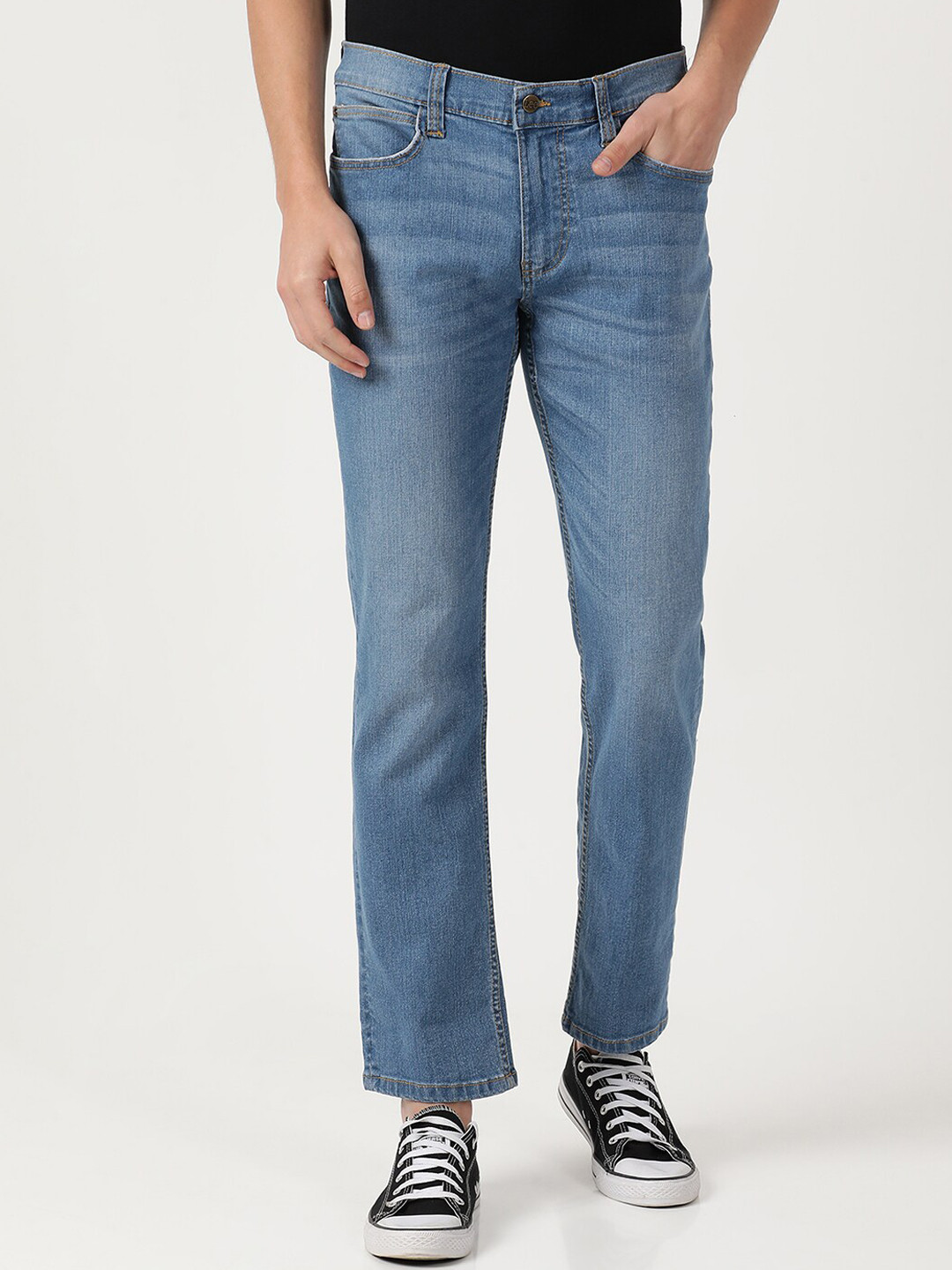 Buy Lee Men Blue Slim Fit Light Fade Stretchable Jeans - Jeans for Men ...