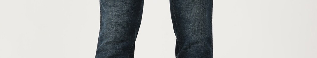 Buy Wrangler Men Skanders Slim Fit Light Fade Stretchable Cotton Jeans ...