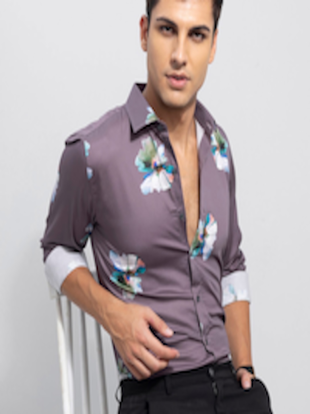 Buy Snitch Men Purple & White Floral Printed Slim Fit Cotton Casual ...