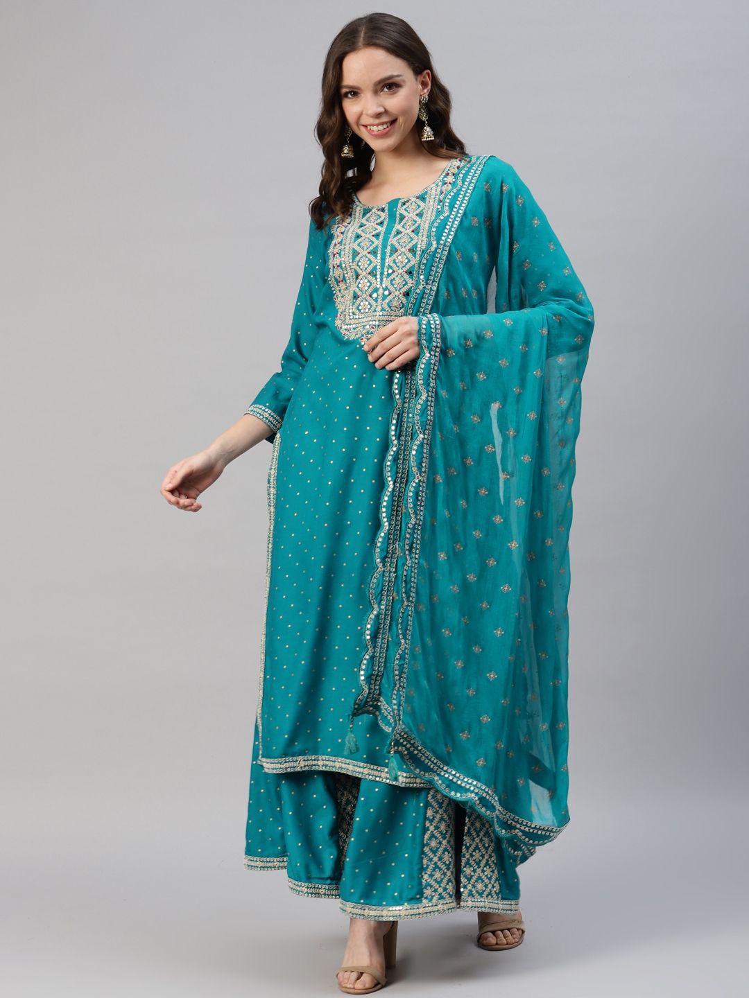 buy-divyank-women-ethnic-motifs-yoke-design-sequinned-kurta-with