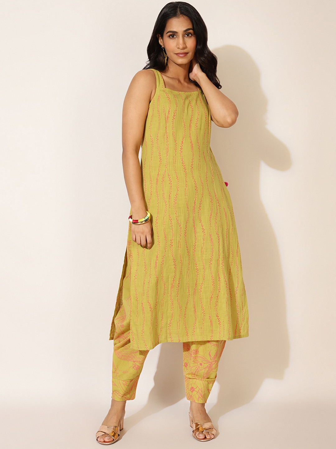 Buy Fabindia Women Yellow Printed Pure Cotton Kurta Kurtas for Women