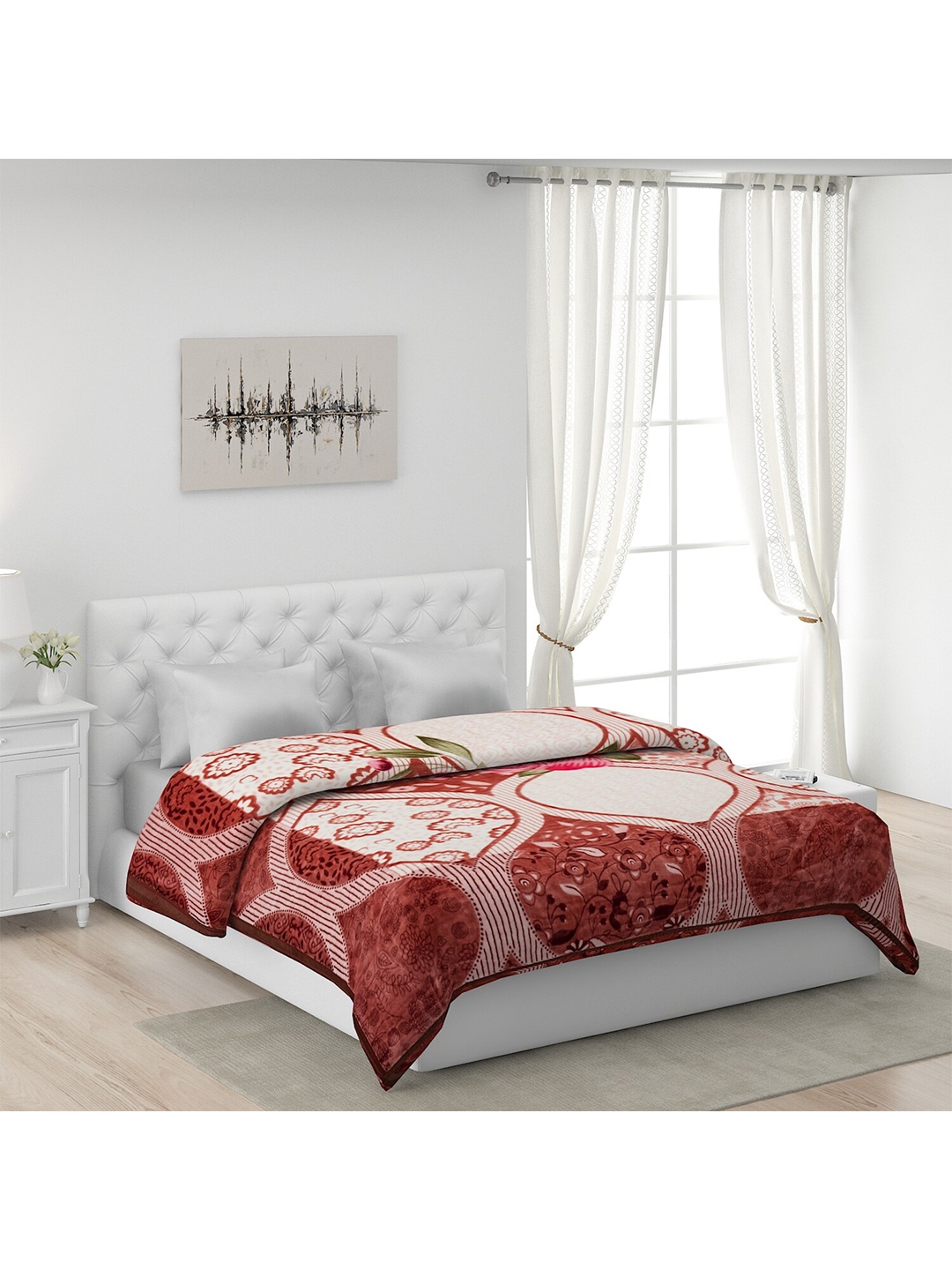 Buy Monte Carlo White & Peach Geometric 800 GSM Heavy Winter Double Bed