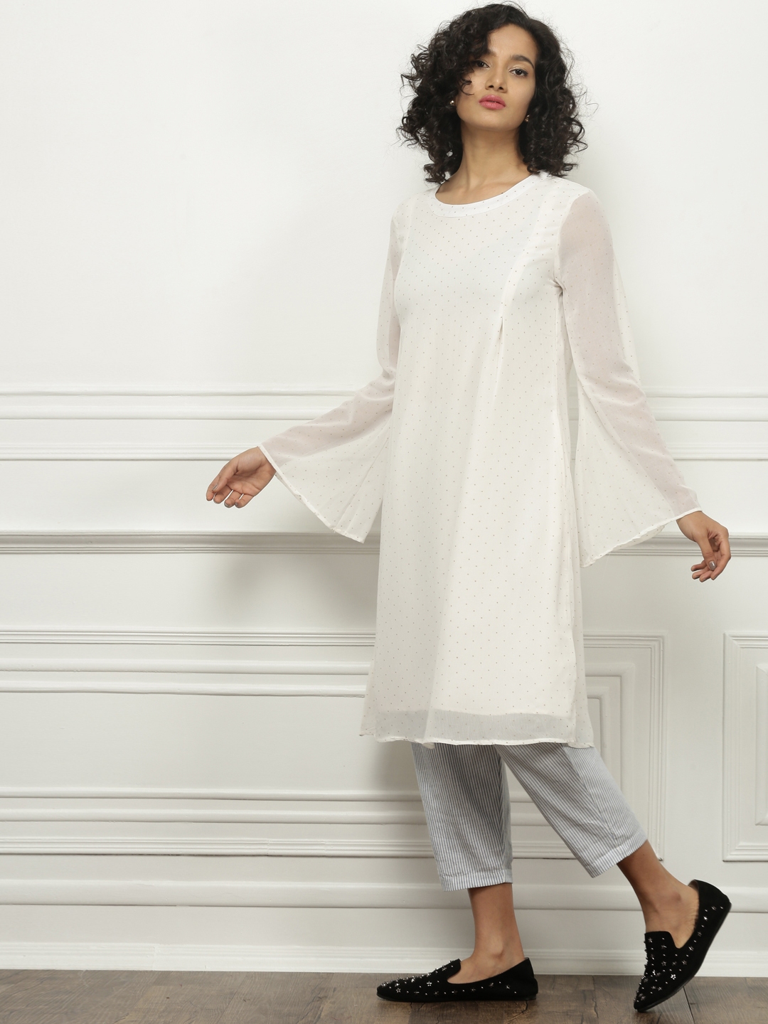 deepika padukone in white kurta