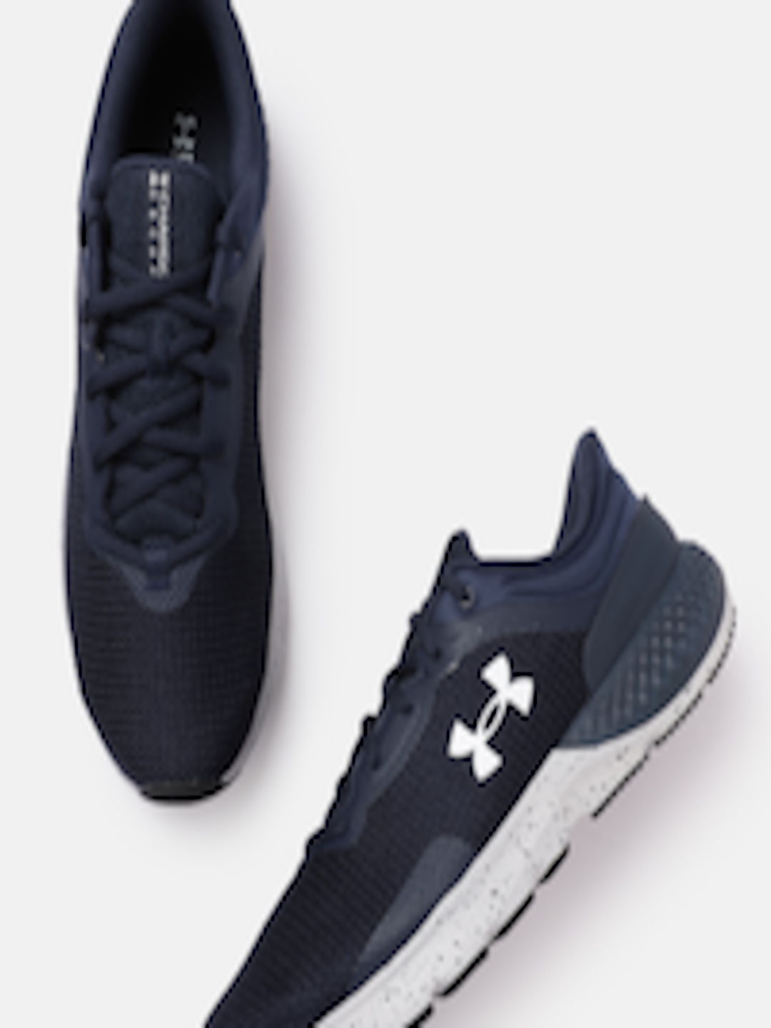 Buy UNDER ARMOUR Men Woven Design Charged Escape 4 Running Shoes ...