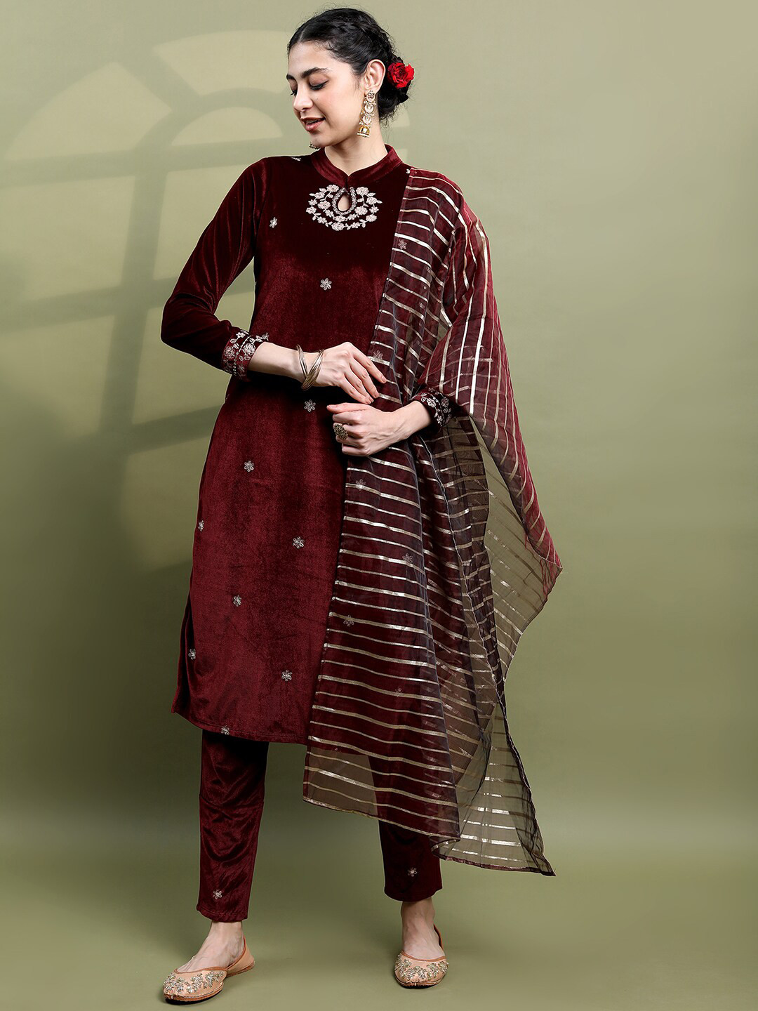 Vishudh Women Ethnic Motifs Embroidered Regular Kurta with Trousers & With Dupatta main image 1