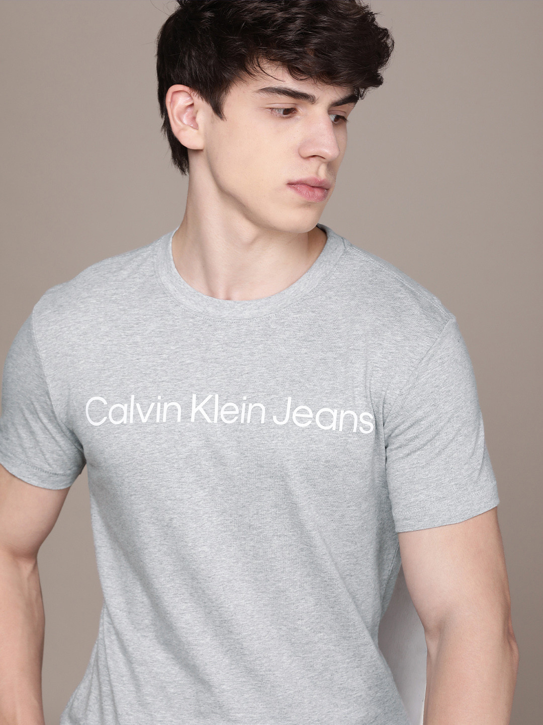 Buy Calvin Klein Jeans Round Neck Typography Printed Pure Cotton Slim
